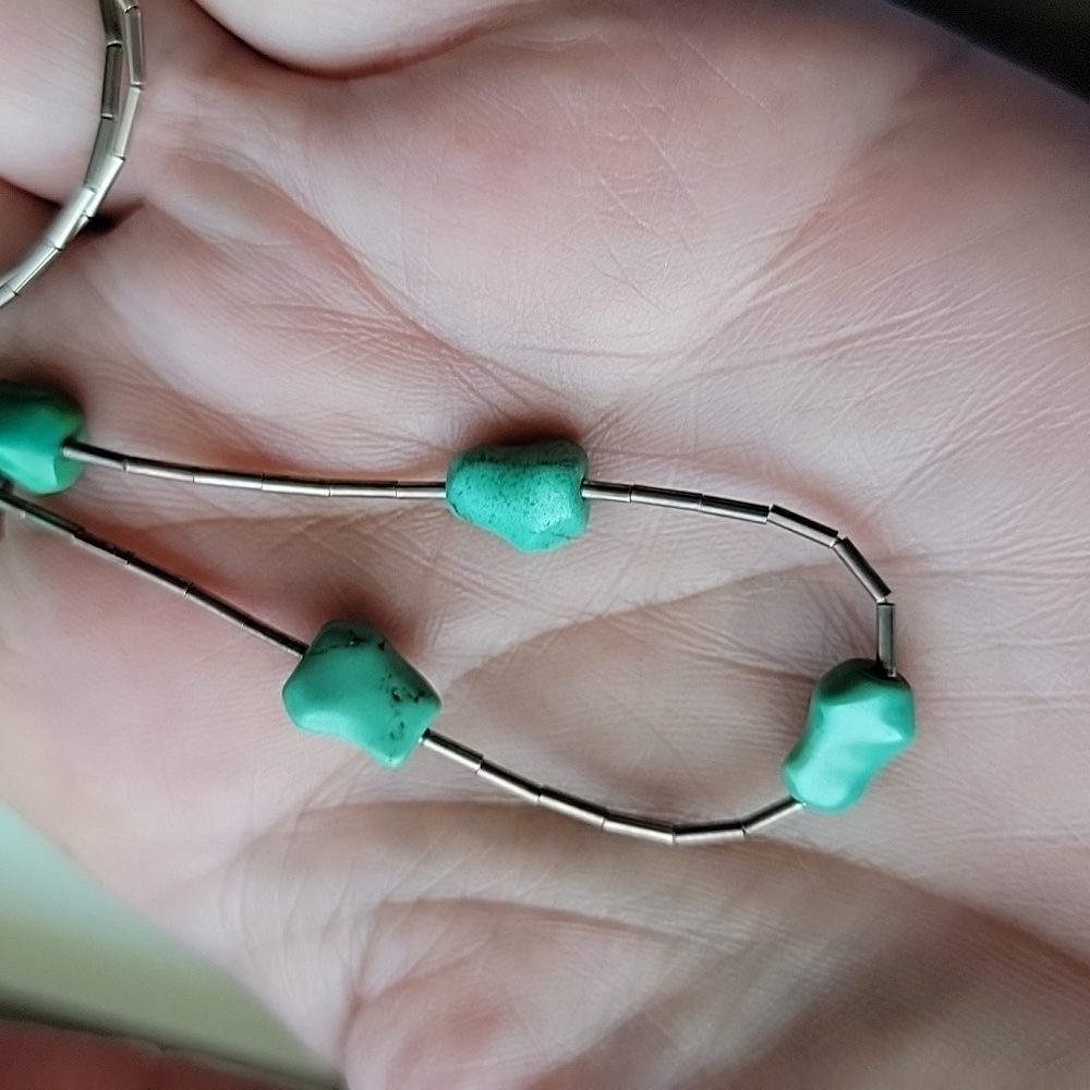 2/$8 Boho Southwestern Green Stone Necklace Choker - Picture 8 of 12